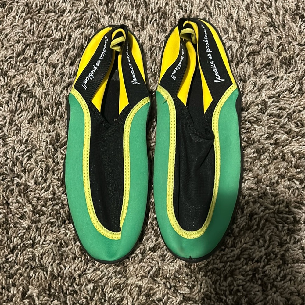water shoes from jamaica 🇯🇲